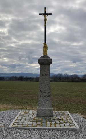 Kruzifiz G. Sauer .jpg